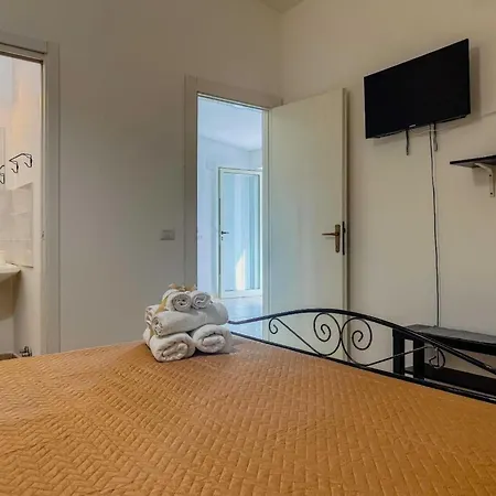 San Paolo By Interhome פאלינורו